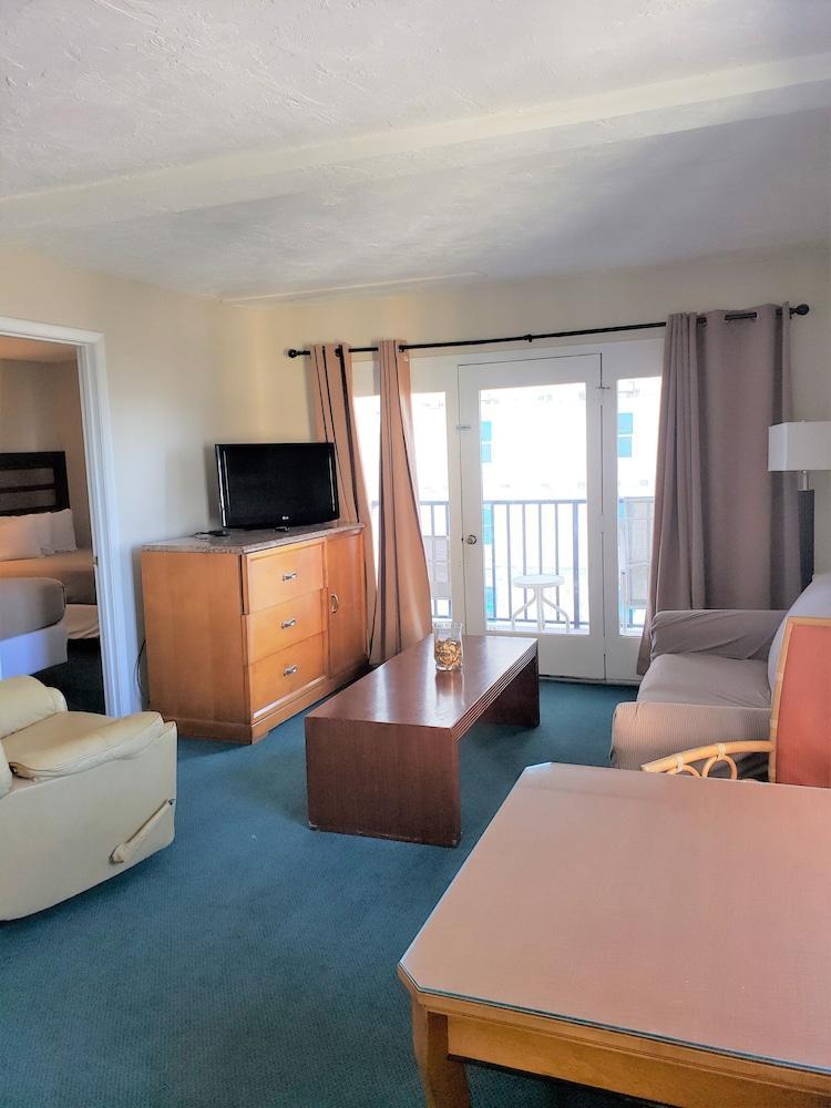 Beach Quarters Daytona Wilbur-by-the-Sea Exterior photo