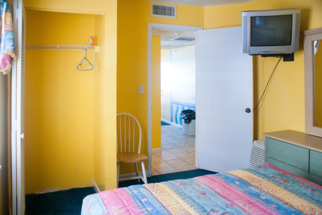Beach Quarters Daytona Wilbur-by-the-Sea Exterior photo